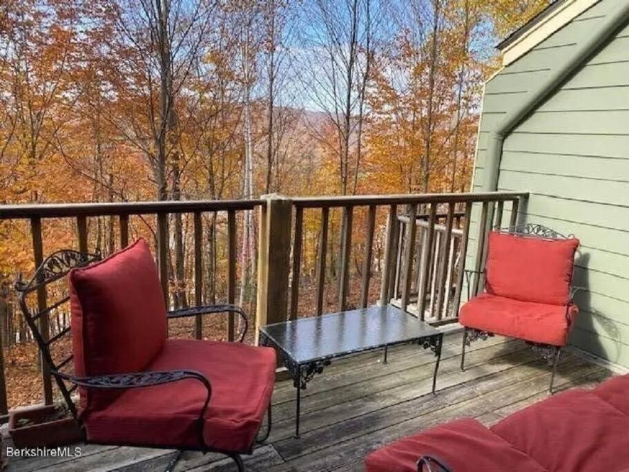 Spacious 3Br 3Ba Sleeps 8 Ski On Off Jiminy Mountain Resort Hancock Bagian luar foto